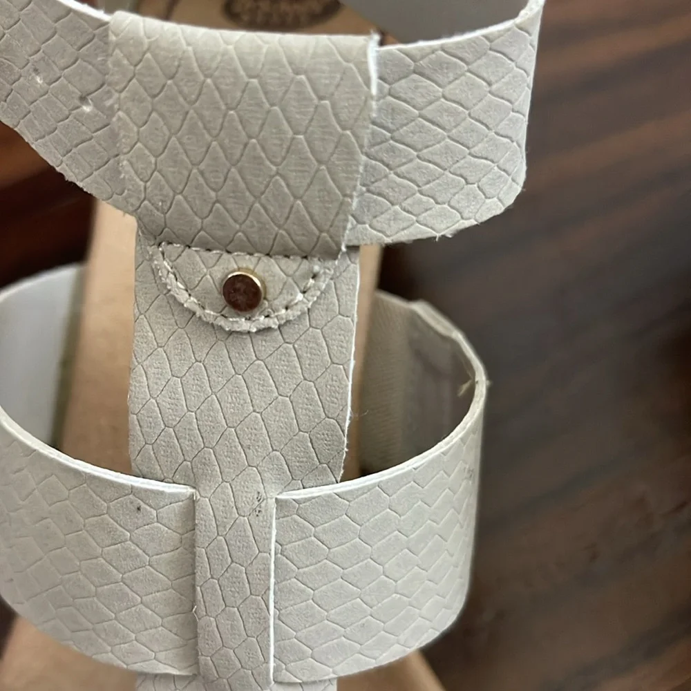 New Dr. Scholl's Barton-Wedge Sandals